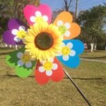 Windmill Plastic Smile Sunflower (Single Layers)