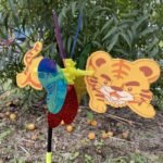 Windmill 3D Rainbow Laser Insect - Image 2