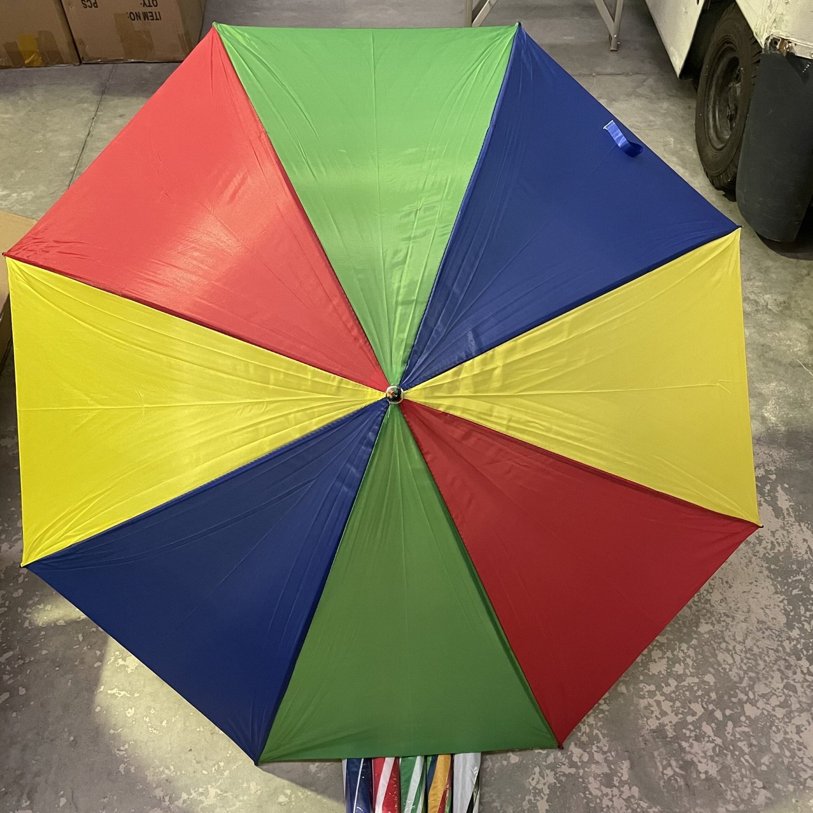 WeChat-Image_20220225162050-scaled-1.jpg Golf Umbrella Large (Black & White/Blue/Rainbow) - Image 1