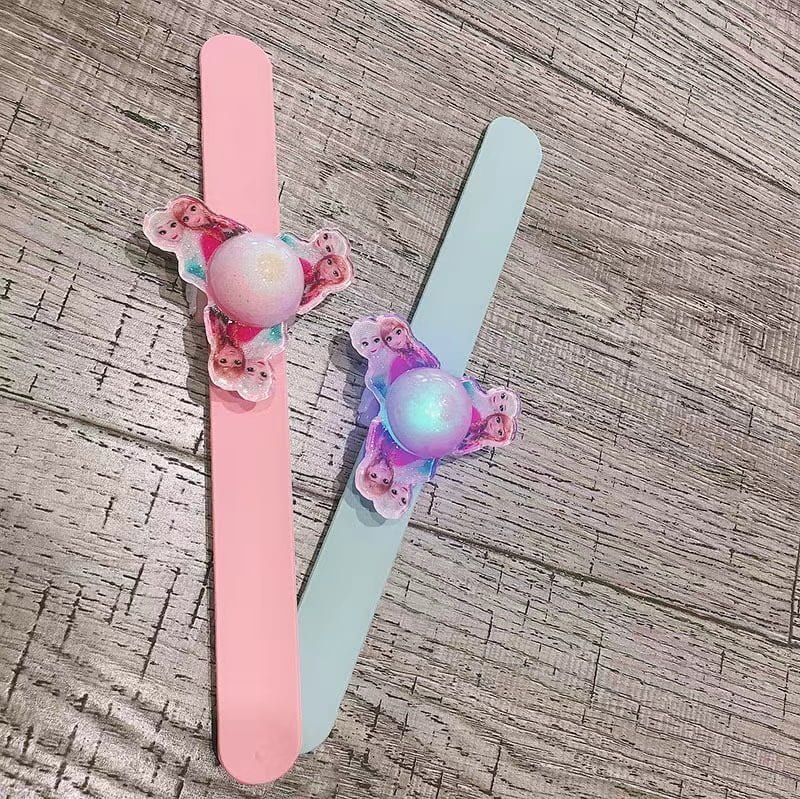 WeChat-Image_202203141242414.jpg Spinner Bracelet (Unicorn/Princess) - Image 1